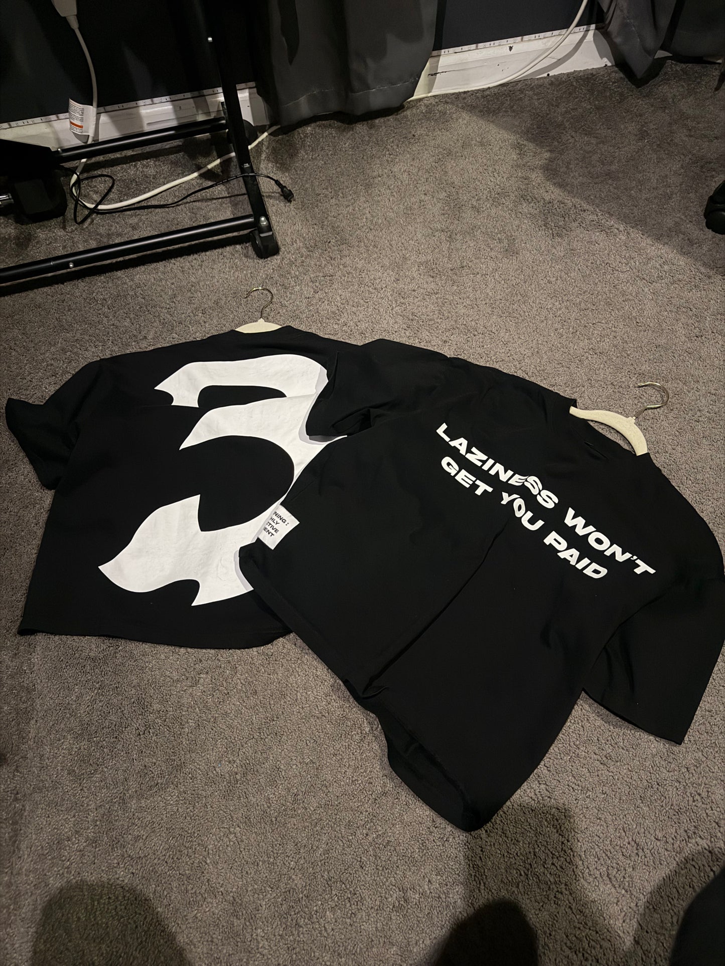 Tee